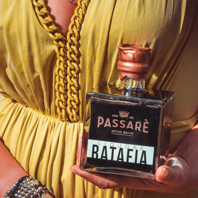 Ratafia liquore molisano alle amarene