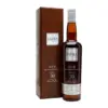 bottiglia di Zafra Rum Master Reserve 30 anni, colore mogano, etichetta nera
