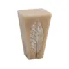 Candela decorativa Point La Ligne beige con foglia in rilievo